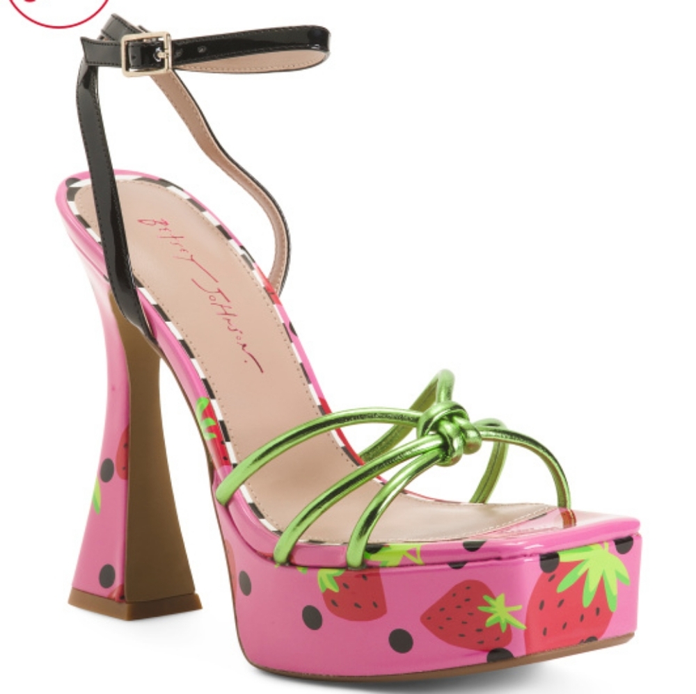 Betsey Johnson Pink Strawberry Platform Sandals NWOT - Picture 2 of 4